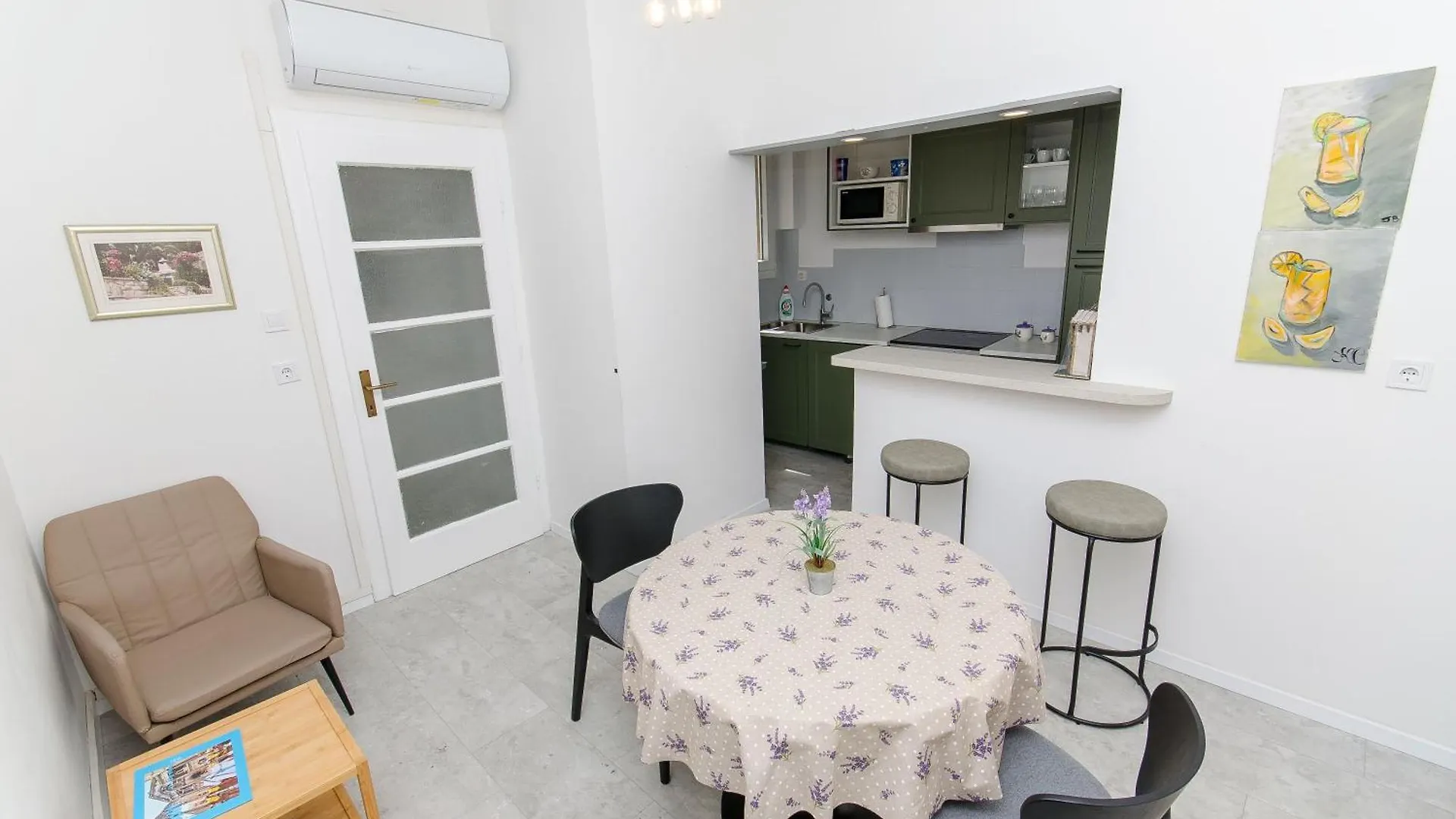 ***  Guest House Levanda Split Croácia