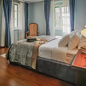 4* Bed and breakfast Theatre Luxury