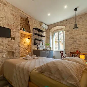 Rooms&apartments Djanovic Gasthuis